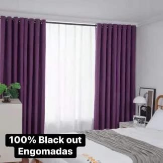Cortina Blackout Engomada Morado
